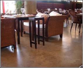 Decoración de paredes con microcemento alisado